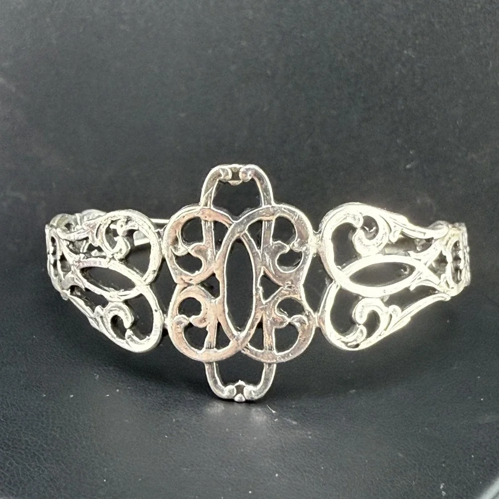 Vintage‎ Cuff Bracelet Silver Tone Filigree 7.5